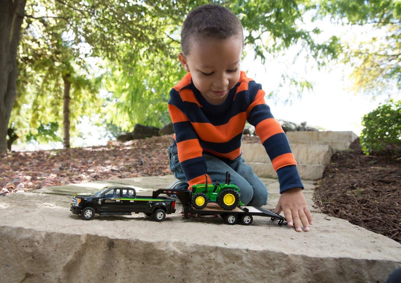 TOMY ERTL Ford F350 Pickup and Tractor Toy Set - 1:32 Scale - Includes John Deere Tractor Toy, Ford F350 Pickup Truck Toy and Gooseneck Trailer - 17.25 x 3.2 x 4.5 inches - Ages 3 Years and Up - Image 3